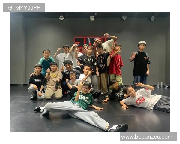 南京街舞队创新盯防策略引领街舞新潮流与发展趋势分析 南京街舞队创新盯防策略引领街舞新潮流与发展趋势分析