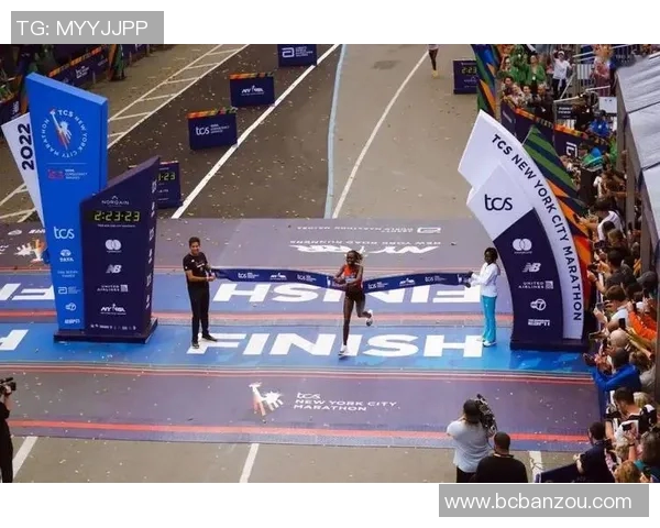 南京飞盘队在马拉松大满贯中的意识表现分析与点评