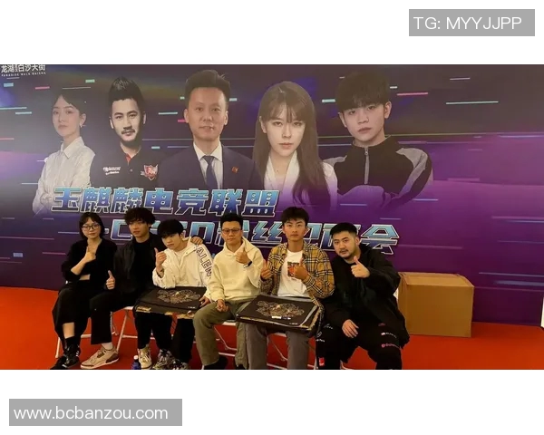 杨芳谈CSGO职业生涯与电竞未来展望的深度专访