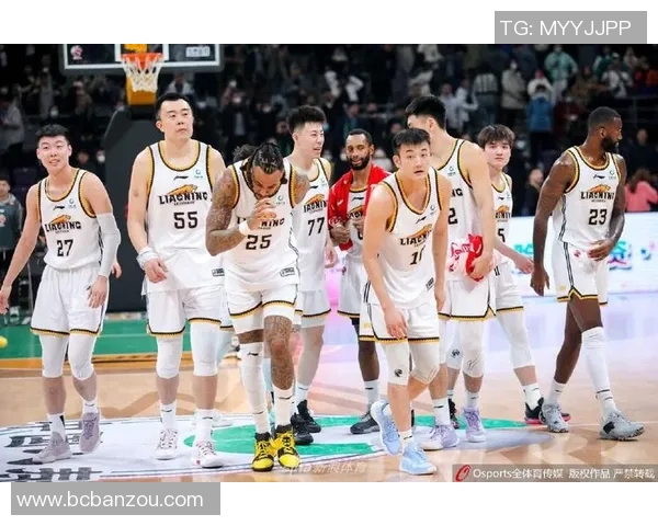 CBA激战辽宁本钢对决苏州肯帝亚争夺季后赛席位的关键之战